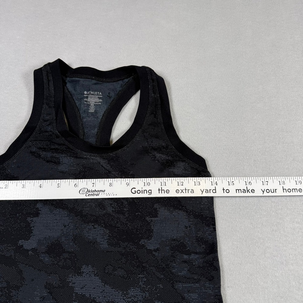 Athleta Womens XS Momentum Tank Black Camo Seamless Racerback Workout Top Active - Picture 5 of 7